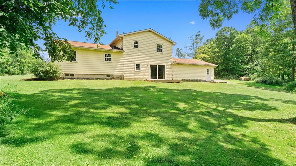 89 Charleston Road Mercer, PA 16137 - Photo 6 of 24
