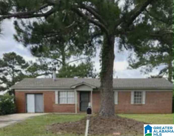 431 Clio Street Bessemer, AL 35023 - Photo 1 of 9