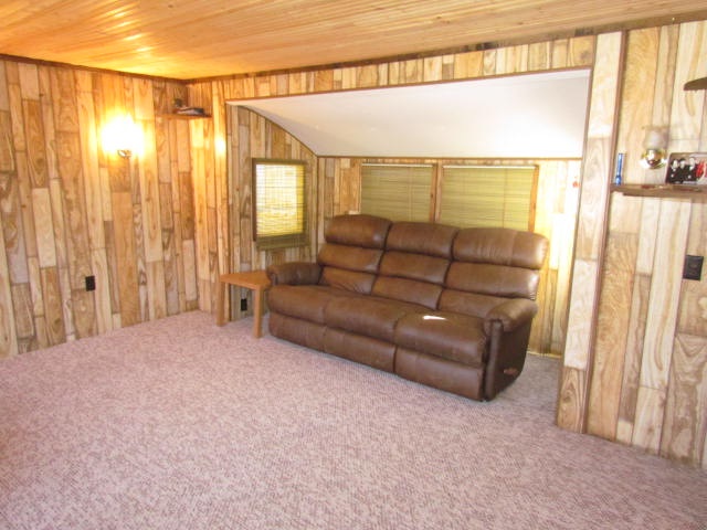11130 North Landing Road Monticello, IN 47960 - Photo 13 of 21 Gallery Image 13