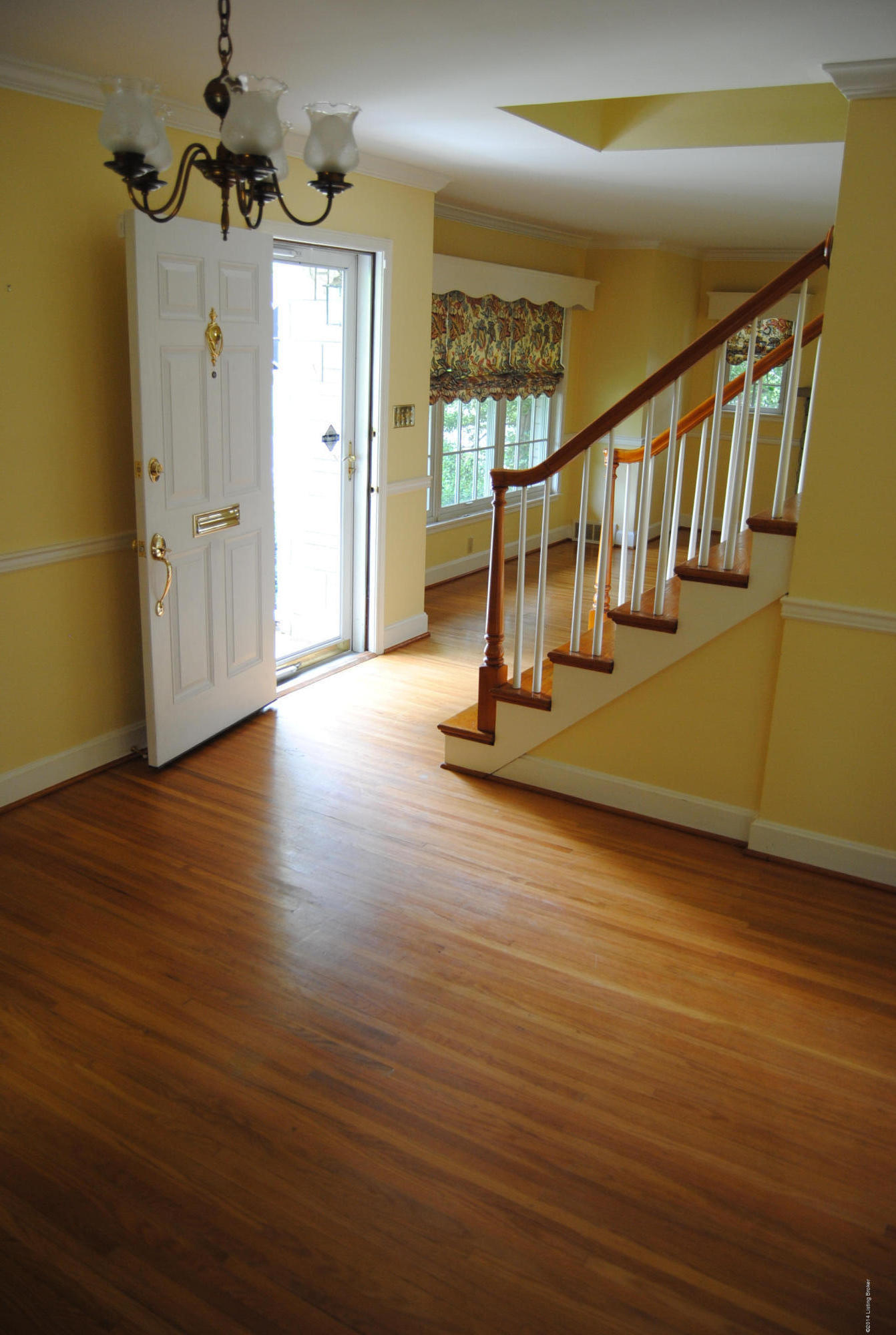 411 Oread Road Louisville, KY 40207 - Photo 10 of 29 DSC_0009