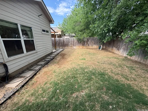 $1,690 | 86 Coastal Lane, San Antonio, TX 78240