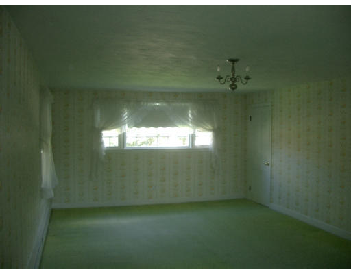 3616 Diamond Hill Road Cumberland, RI 02864 - Photo 12 of 18