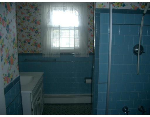3616 Diamond Hill Road Cumberland, RI 02864 - Photo 16 of 18