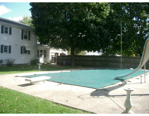 3616 Diamond Hill Road Cumberland, RI 02864 - Photo 3 of 18