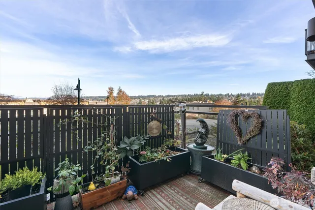 $1,135,250 | 50 Pine Street, Unit 103, Edmonds, WA 98020