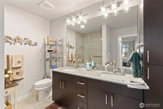 $1,135,250 | 50 Pine Street, Unit 103, Edmonds, WA 98020