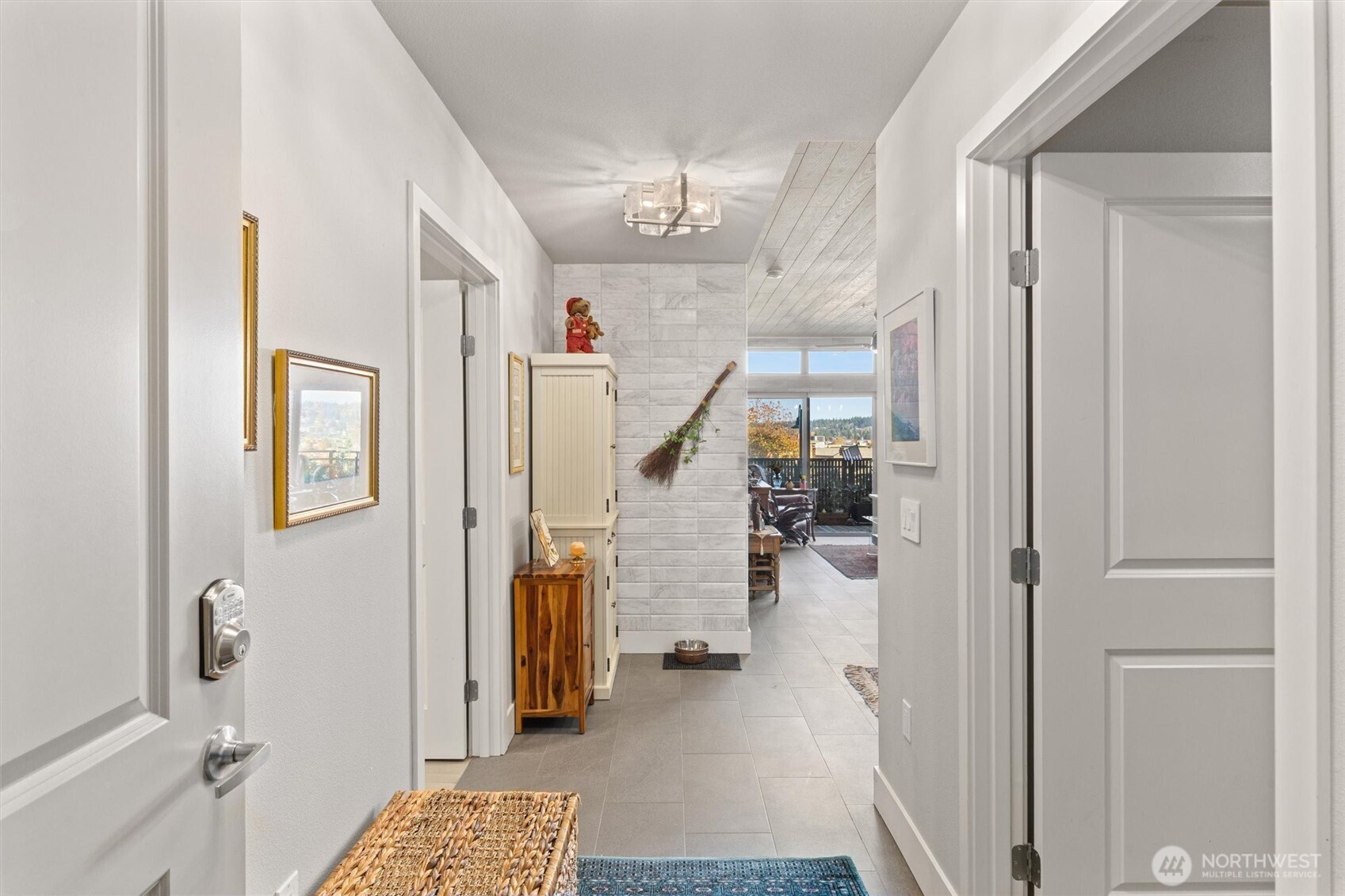 50 Pine Street, Unit 103 Edmonds, WA 98020 - Photo 24 of 40