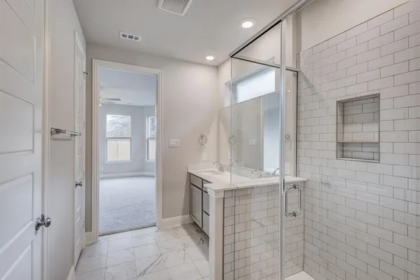 $715,407 | 2908 Weslyan Oak Street, Bedford, TX 76021