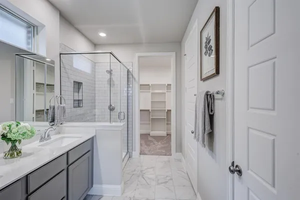 $715,407 | 2908 Weslyan Oak Street, Bedford, TX 76021