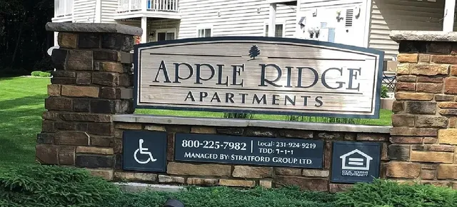 $621 | 318 Dewitt Avenue, Fremont, MI 49412