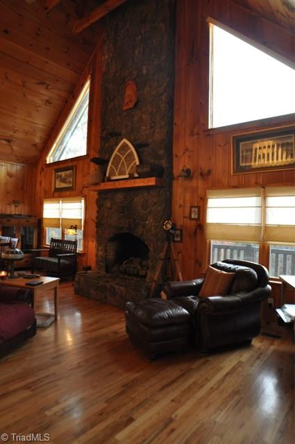 272 Hacketts Road Millers Creek, NC 28651 - Photo 3 of 39 Gallery Image 3