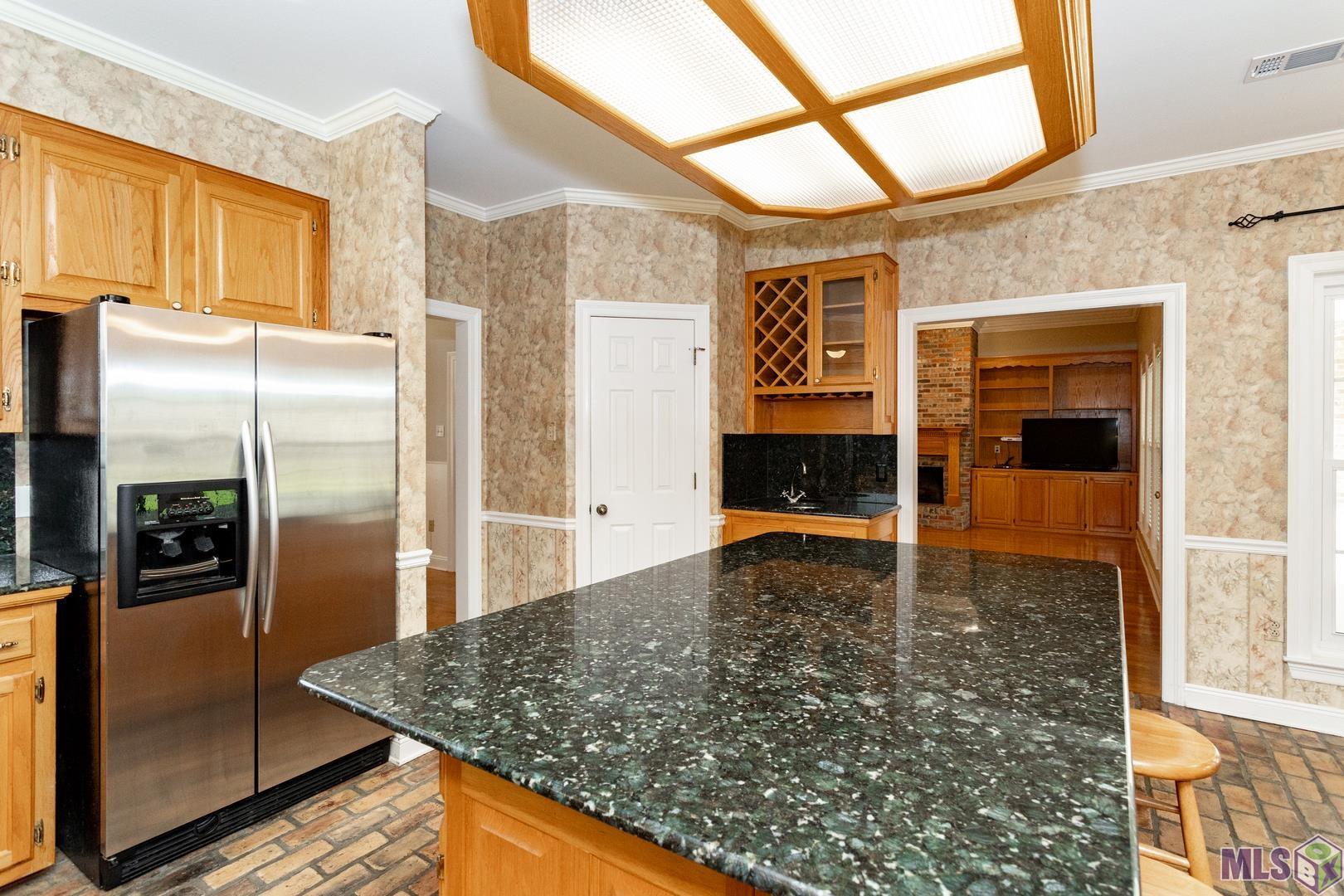 6329 Riverbend Boulevard Baton Rouge, LA 70820 - Photo 14 of 45 Gallery Image 14