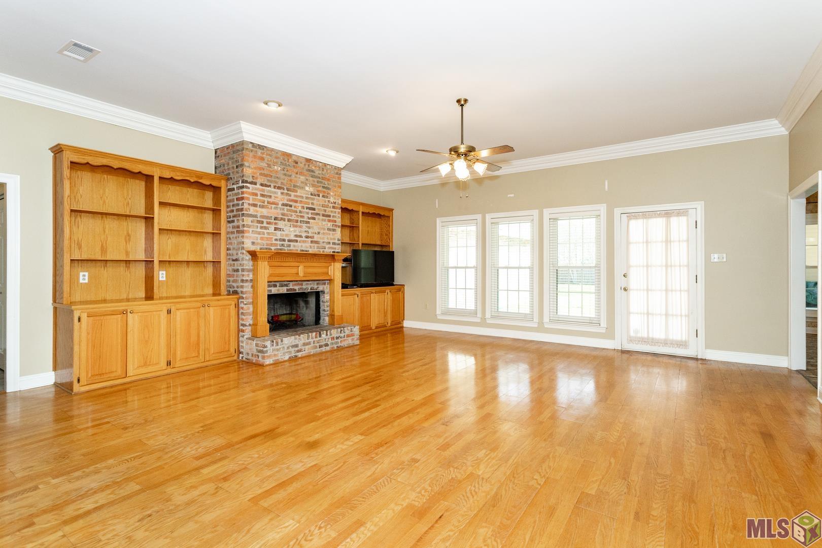 6329 Riverbend Boulevard Baton Rouge, LA 70820 - Photo 9 of 45 Gallery Image 9