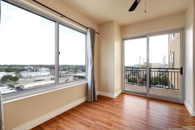 $295,000 | 215 Center Street, Unit 1205, San Antonio, TX 78202