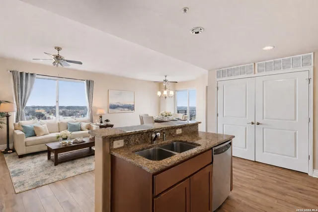 $285,000 | 215 Center Street, Unit 1205, San Antonio, TX 78202
