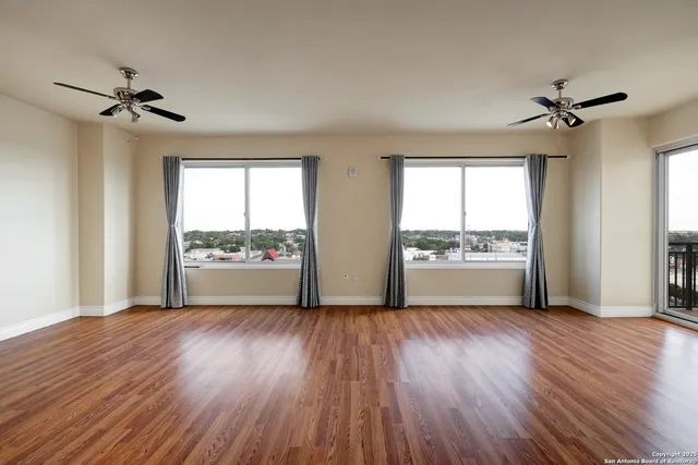$295,000 | 215 Center Street, Unit 1205, San Antonio, TX 78202