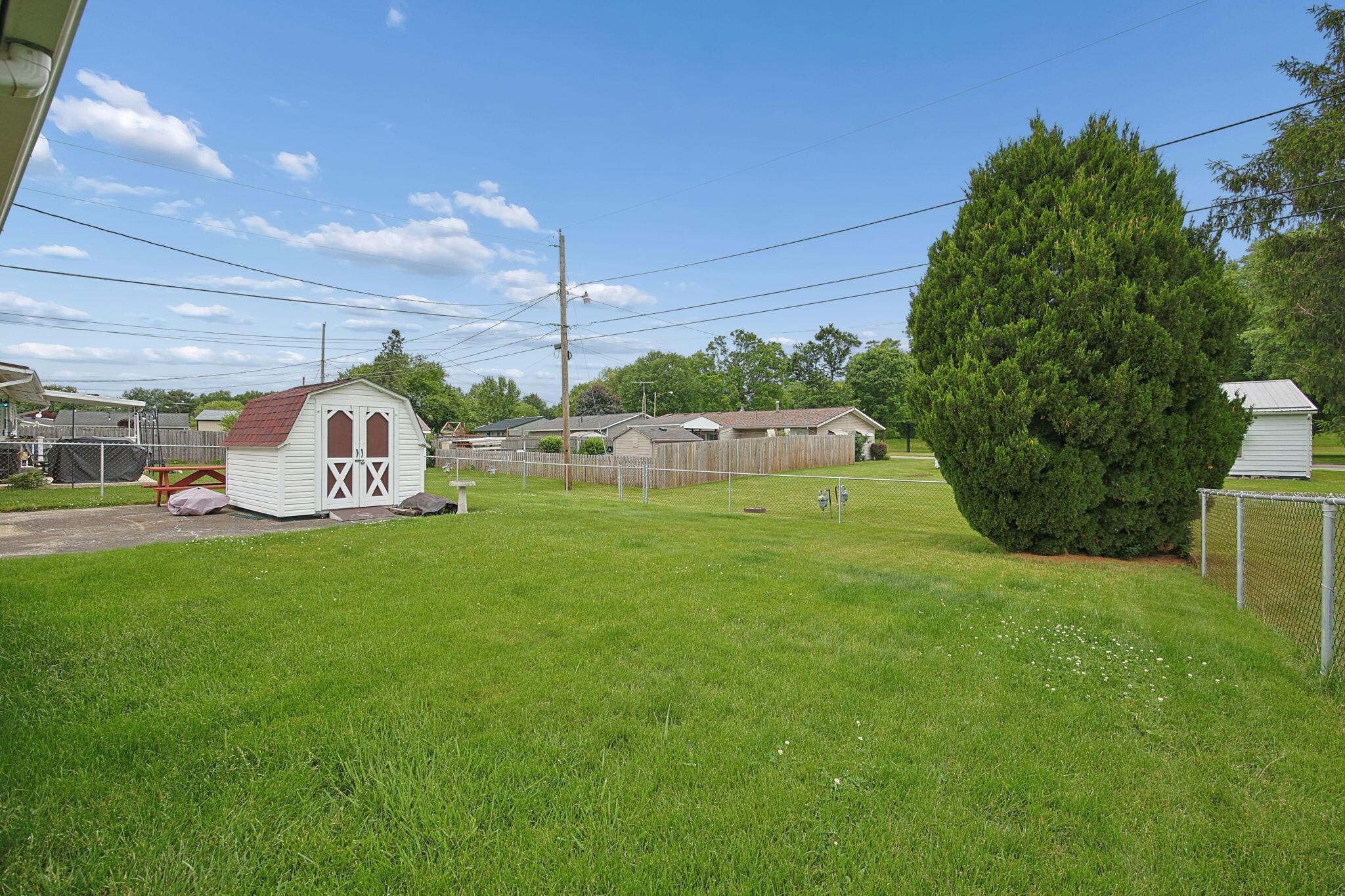 256 Walden Road Heath, OH 43056 - Photo 24 of 24 Big fenced yard.