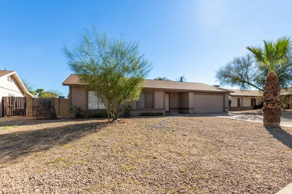 $2,195 | 2113 North Los Altos Drive, Chandler, AZ 85224