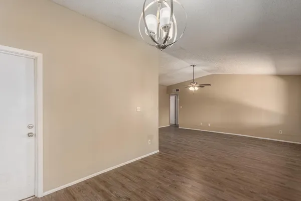 $2,195 | 2113 North Los Altos Drive, Chandler, AZ 85224