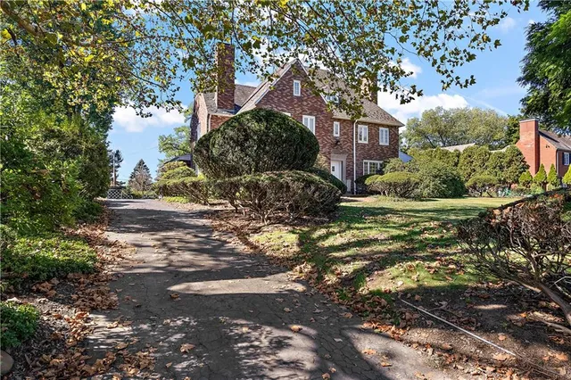 $495,000 | 6 Churchill Road, Pittsburgh, PA 15235