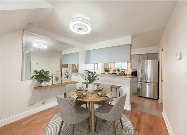 $465,000 | 22131 West Oxnard Street, Woodland Hills, CA 91367