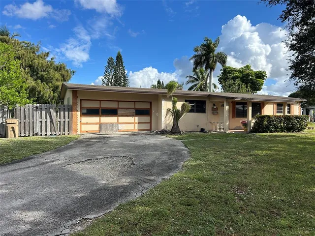 $525,000 | 5751 Southwest 55th Street, Davie, FL 33314