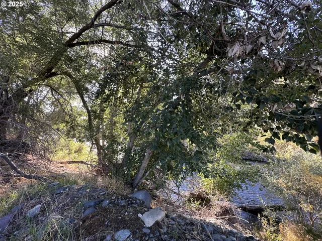 $180,000 | St-johnday Northeast 7th Street, John Day, OR 97845