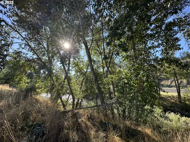 $180,000 | St-johnday Northeast 7th Street, John Day, OR 97845