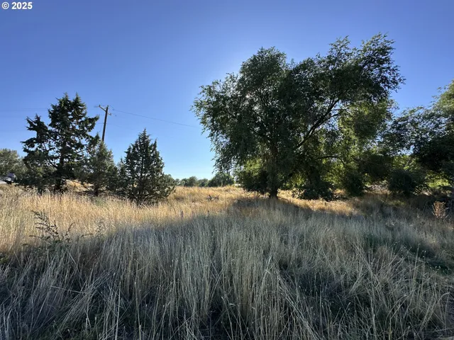 $180,000 | St-johnday Northeast 7th Street, John Day, OR 97845