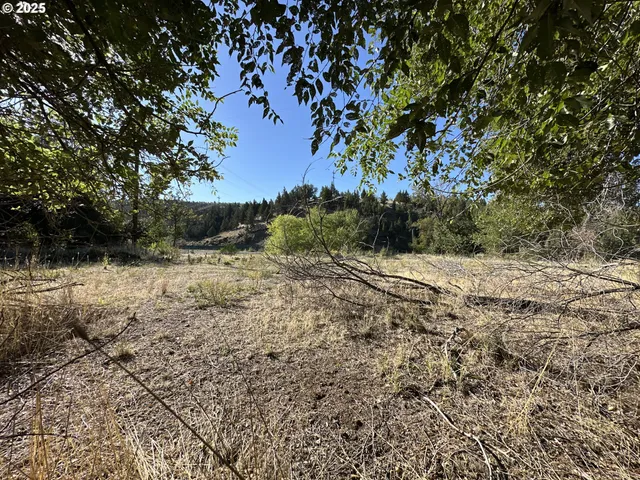 $180,000 | St-johnday Northeast 7th Street, John Day, OR 97845