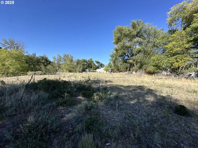 $180,000 | St-johnday Northeast 7th Street, John Day, OR 97845