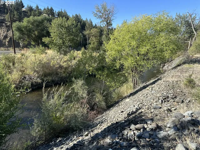 $180,000 | St-johnday Northeast 7th Street, John Day, OR 97845