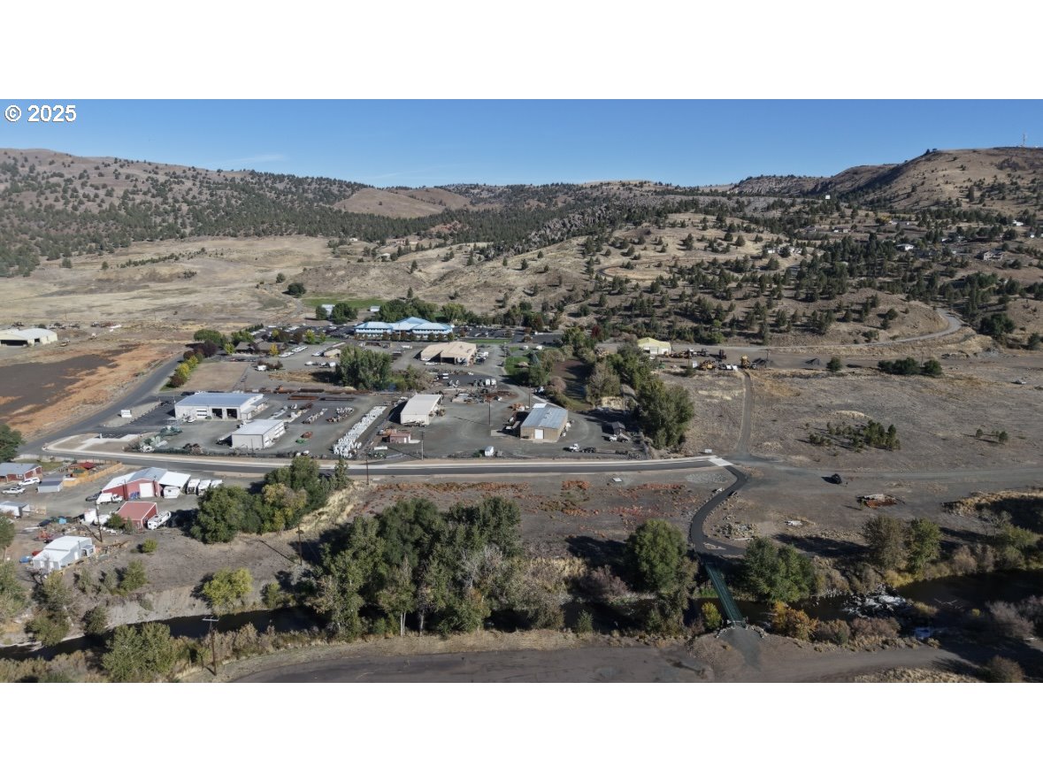 St-johnday Northeast 7th Street John Day, OR 97845 - Photo 33 of 33