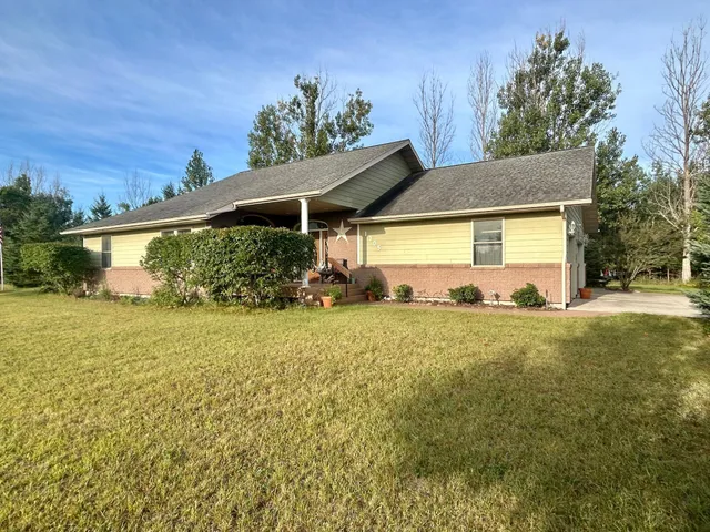 $309,000 | 1305 Madison Avenue Southwest, Wadena, MN 56482