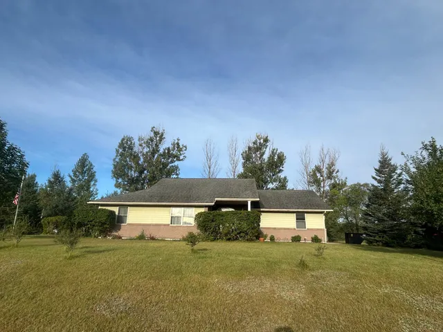 $309,000 | 1305 Madison Avenue Southwest, Wadena, MN 56482