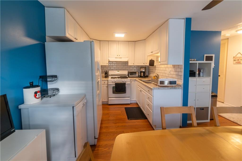 84 Cortland Drive West McKees Rocks, PA 15136 - Photo 6 of 25