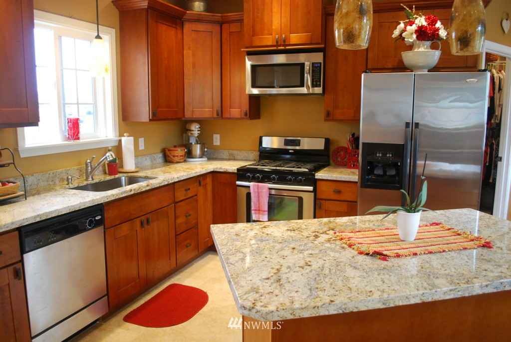 8048 District Line Road Burlington, WA 98233 - Photo 18 of 25 Gallery Image 18