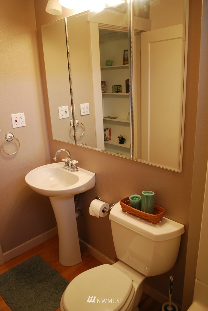 8048 District Line Road Burlington, WA 98233 - Photo 22 of 25 Gallery Image 22