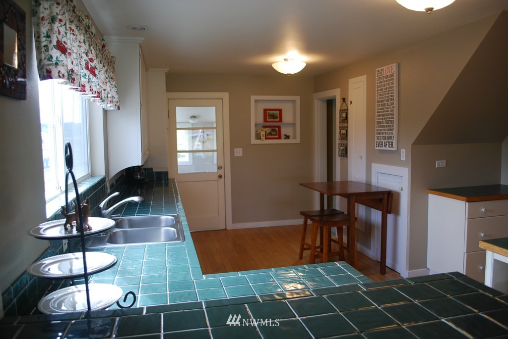 8048 District Line Road Burlington, WA 98233 - Photo 5 of 25 Gallery Image 5