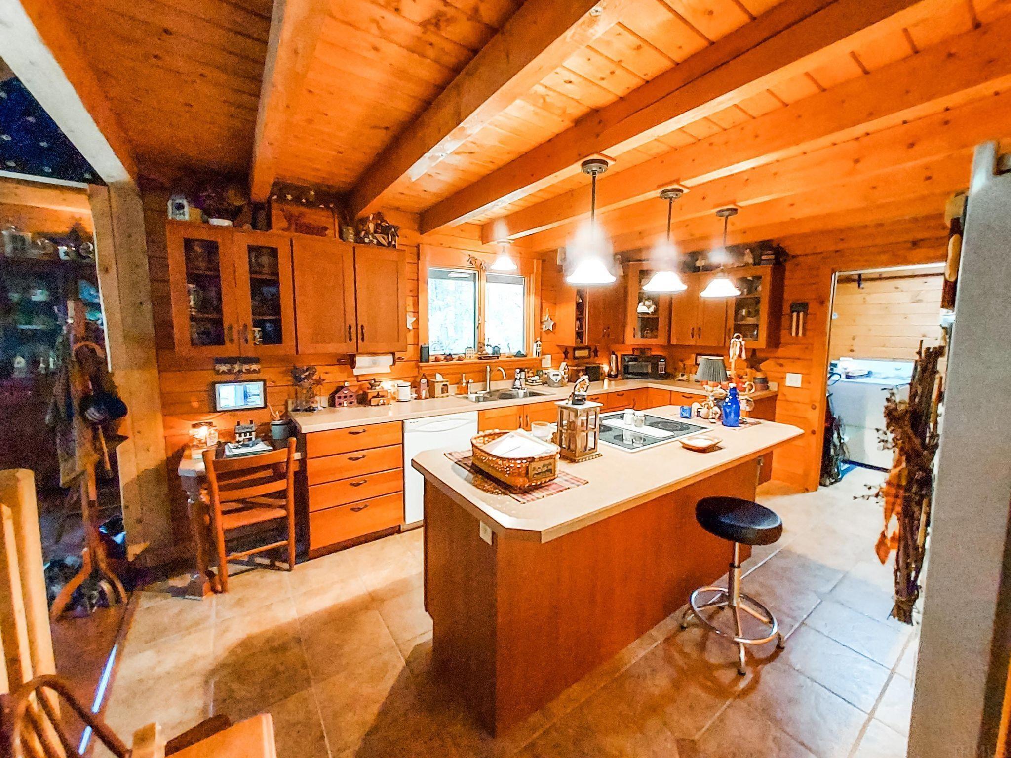 18504 Chaney Road Spencerville, IN 46788 - Photo 6 of 19