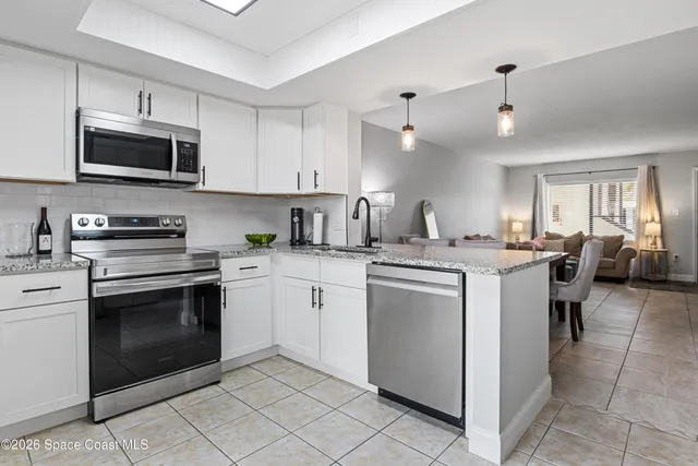 $1,700 | 1515 Huntington Lane, Unit 712, Rockledge, FL 32955