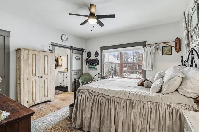 $605,000 | 18939 I Drive North, Marshall, MI 49068