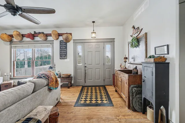 $605,000 | 18939 I Drive North, Marshall, MI 49068