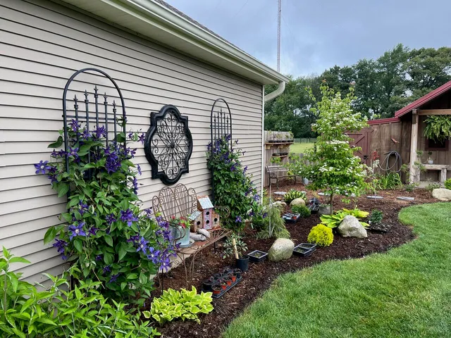 $605,000 | 18939 I Drive North, Marshall, MI 49068