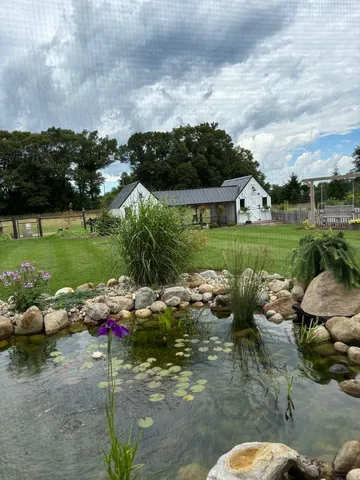 $605,000 | 18939 I Drive North, Marshall, MI 49068