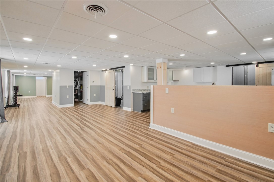 3636 Lincoln Hill Road Hopewell, NY 14424 - Photo 19 of 39 Spacious In-law with separate entrance.