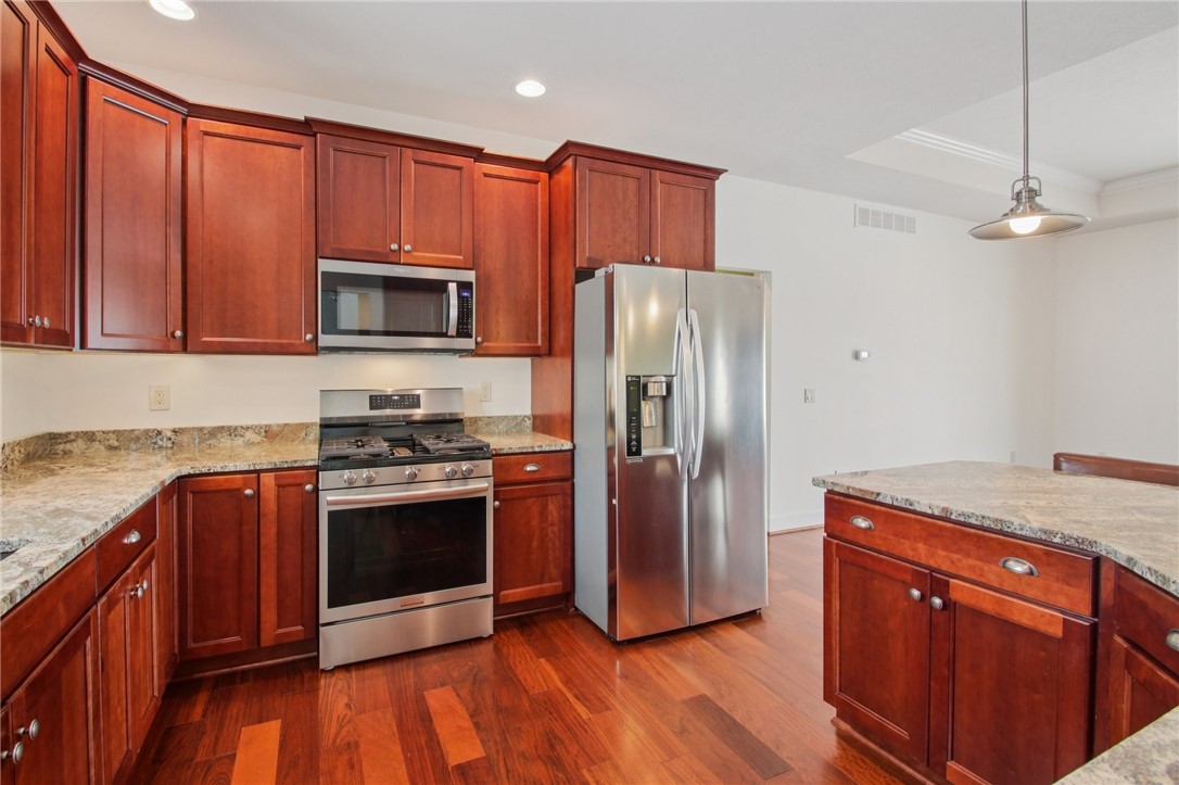 3636 Lincoln Hill Road Hopewell, NY 14424 - Photo 5 of 39 Gorgeous Kitchen with ample storage.