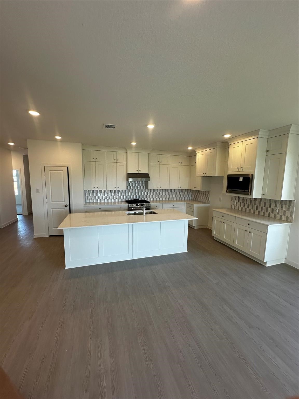 9303 Captain Terrace Drive Baytown, TX 77521 - Photo 4 of 28 REPRESENTATIVE NOT ACTUAL HOME