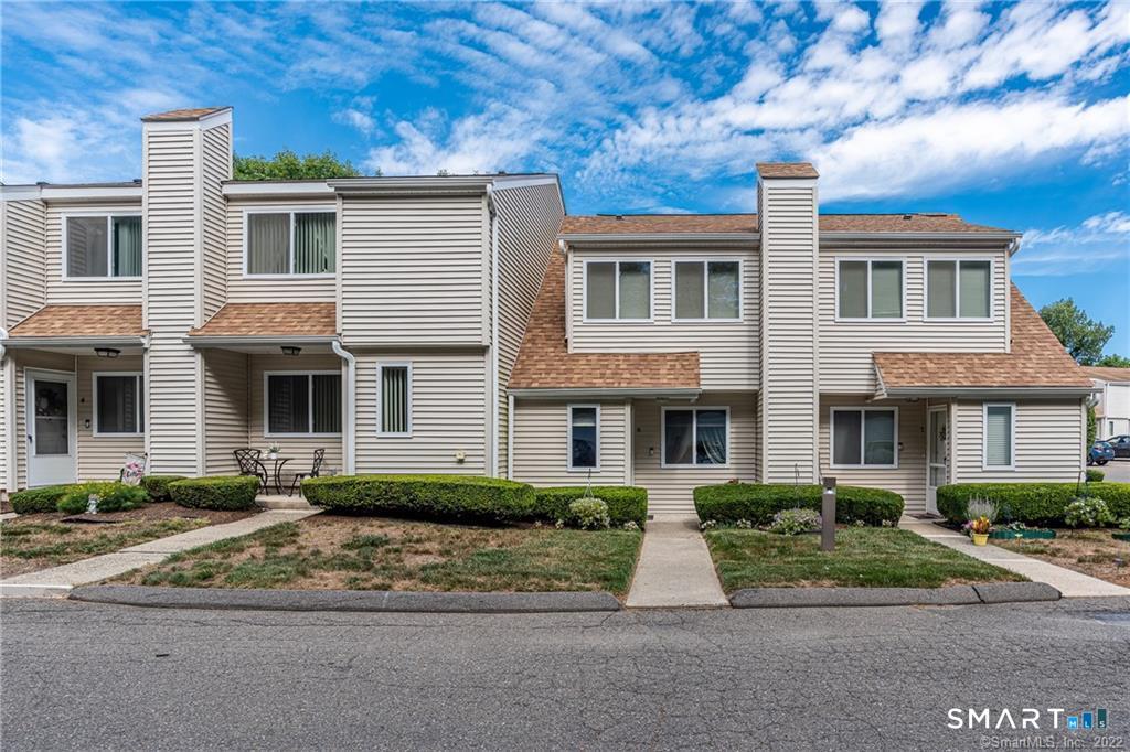 3 MacIntosh Lane, Unit 3 Ansonia, CT 06401 - Photo 3 of 4