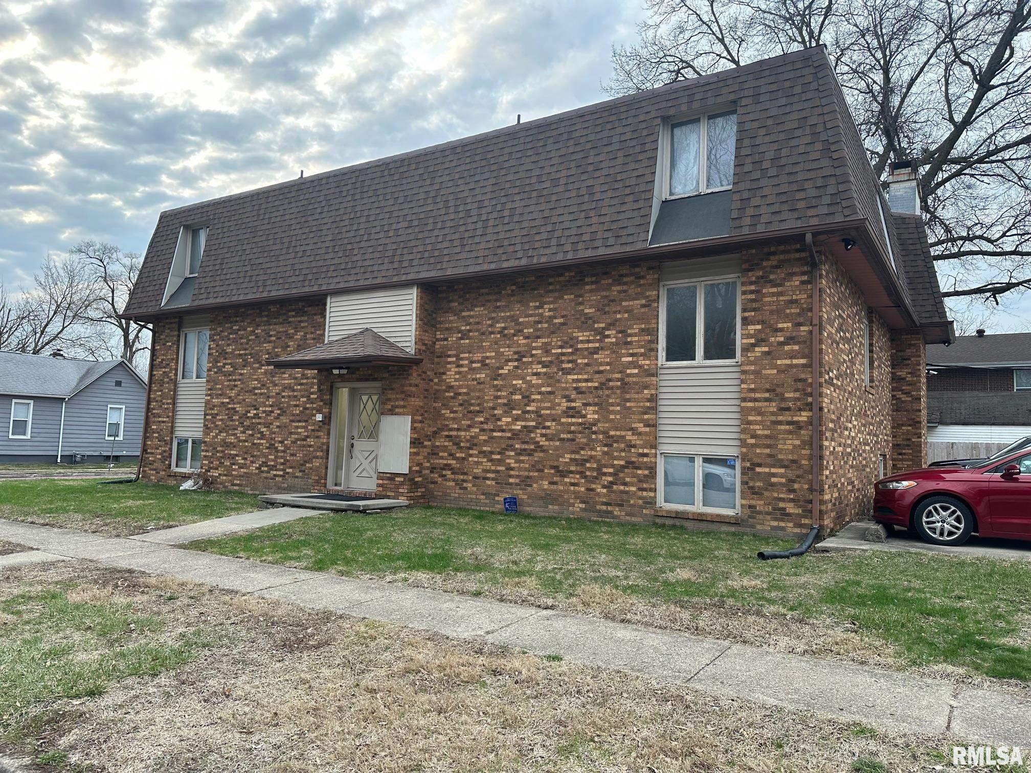 1001 South 1st Street, Unit 4 Springfield, IL 62704 - Photo 11 of 11